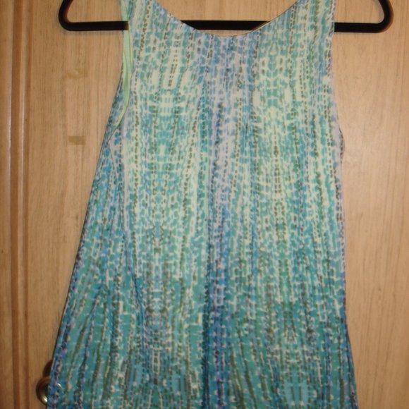 CASUAL FREEDOM TOP - Picture 2 of 2